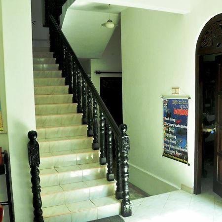 Angel Rest Hotel Mirissa Bagian luar foto